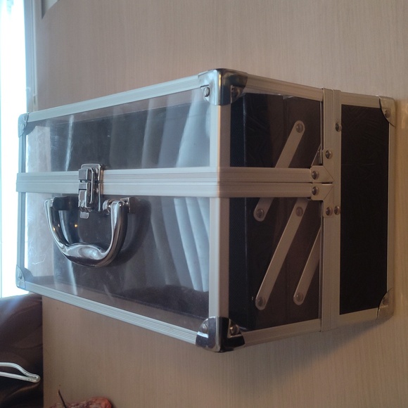 Make up Box - Picture 5 of 7